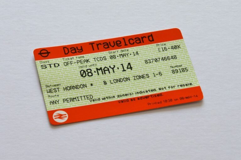 travelcard, ticket, london-429277.jpg